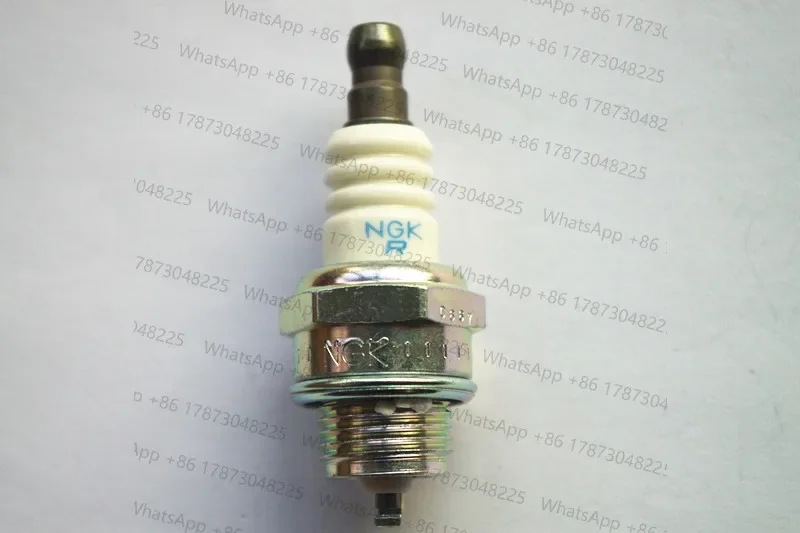 Genuine NGK BPMR6A Spark Plug  - огляд і ціна Gardening Tools Made In Japan